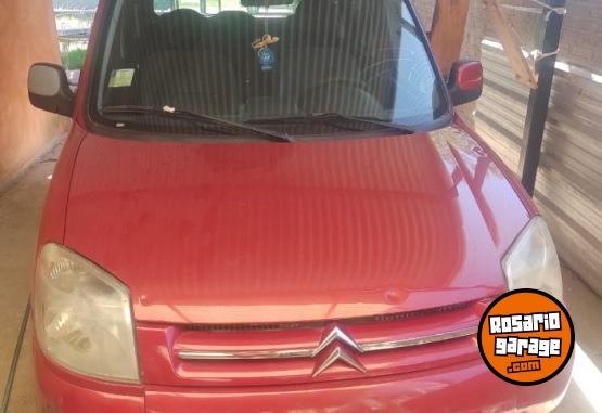 Utilitarios - Citroen Berlingo sedan multispace 2012 Diesel 300000Km - En Venta