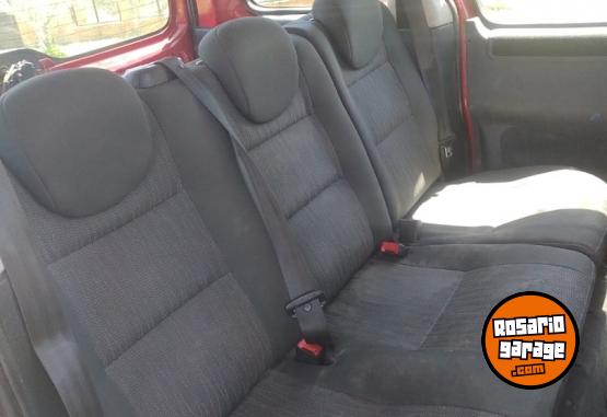 Utilitarios - Citroen Berlingo sedan multispace 2012 Diesel 300000Km - En Venta