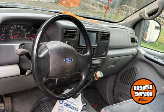 Camionetas - Ford F-100 XLT 4x2 Cab. Doble 2004 Diesel 410000Km - En Venta