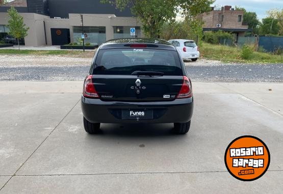 Autos - Renault Clio mío expression pack 2013 Nafta 101000Km - En Venta