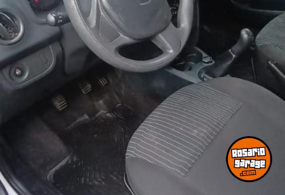 Autos - Renault LOGAN AUTHENTIQUE 1.6 8 v 2019 Nafta 111111Km - En Venta