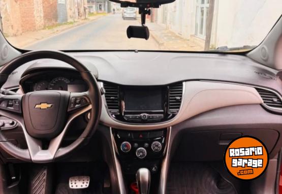 Camionetas - Chevrolet Tracker 2017 Nafta 90000Km - En Venta