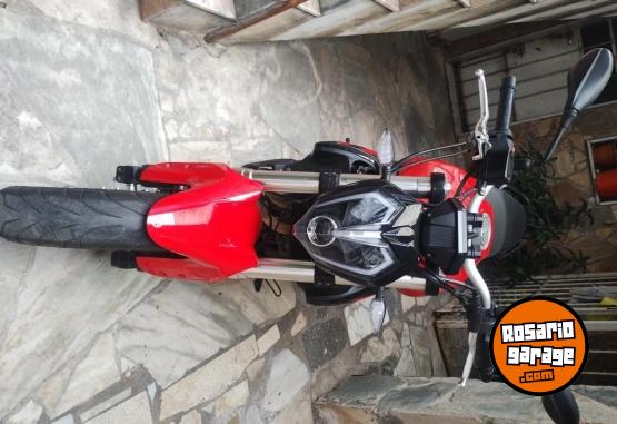 Motos - Benelli 302 S 2021 Nafta 33500Km - En Venta