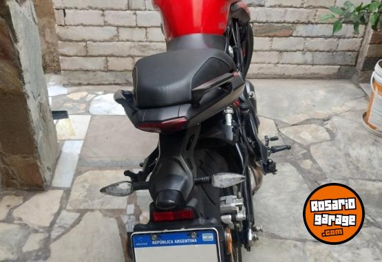 Motos - Benelli 302 S 2021 Nafta 33500Km - En Venta