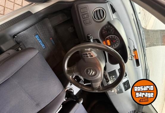 Autos - Suzuki Swift 2007 Nafta 104000Km - En Venta