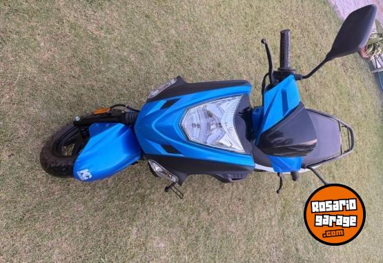 Motos - Kymco Agility 125 2023 Nafta 8810Km - En Venta
