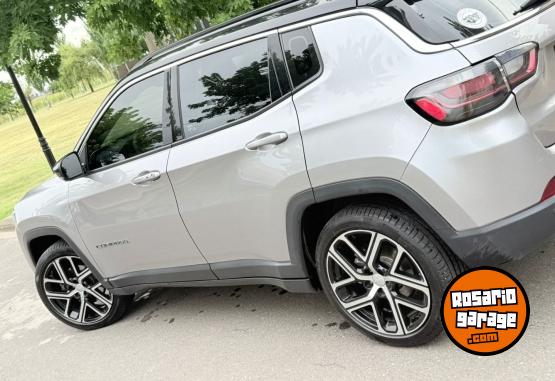 Camionetas - Jeep COMPASS LIMITED 1.3T 4x2 2024 Nafta 21000Km - En Venta
