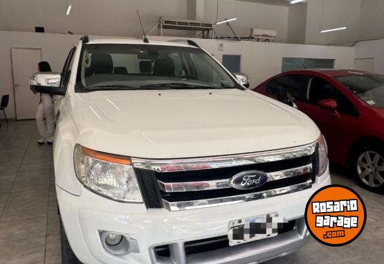 Camionetas - Ford Ranger limited 4x4 2013 Nafta 190000Km - En Venta