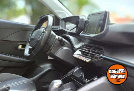 Autos - Peugeot 208 feline 2021 Nafta 60000Km - En Venta