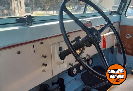 Cl�sicos - vendo jeep ika pick up. - En Venta