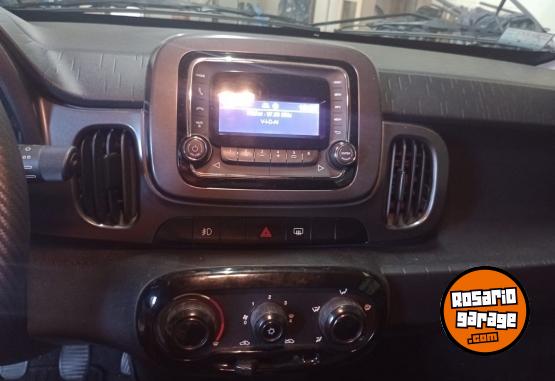 Autos - Fiat Mobi 2018 Nafta 77000Km - En Venta