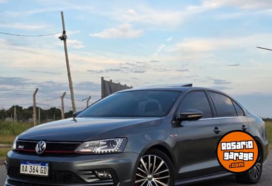 Autos - Volkswagen Vento GLI 2016 Nafta 69000Km - En Venta