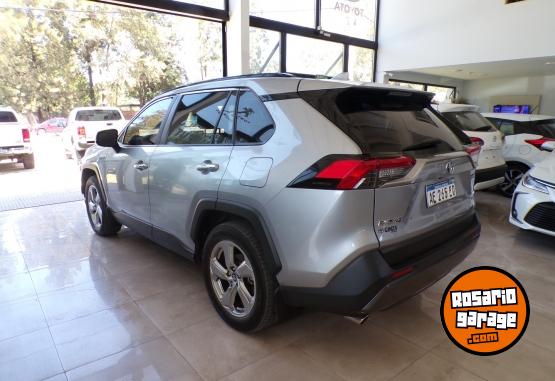 Camionetas - Toyota RAV4 HV 2.5 AWD LIMITED C 2020 Electrico / Hibrido 132000Km - En Venta
