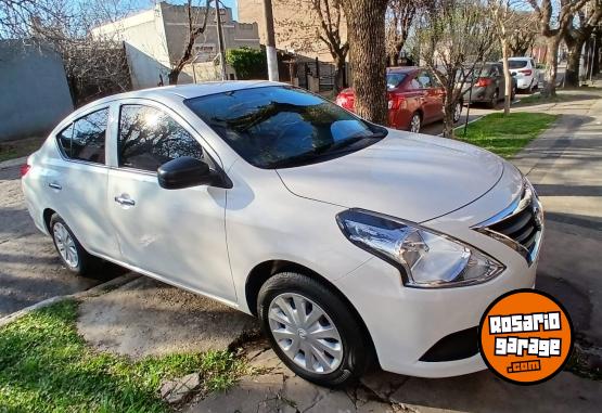 Autos - Nissan versa vdrive 2021 Nafta 37800Km - En Venta