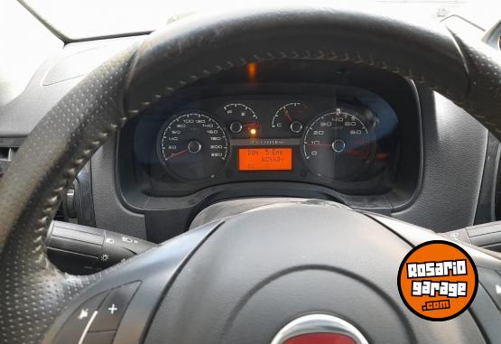 Camionetas - Fiat Strada Adventure 2017 GNC 61000Km - En Venta