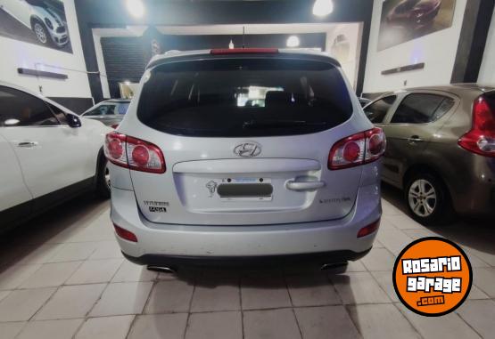 Camionetas - Hyundai Santa Fe 2WD 7A 2011 Nafta 165500Km - En Venta