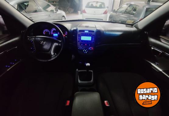 Camionetas - Hyundai Santa Fe 2WD 7A 2011 Nafta 165500Km - En Venta