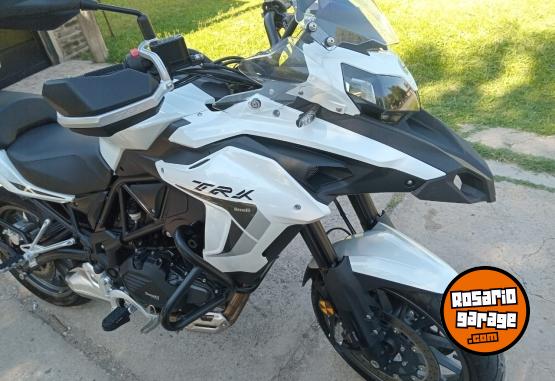 Motos - Benelli Trk 502 2022 Nafta 11800Km - En Venta