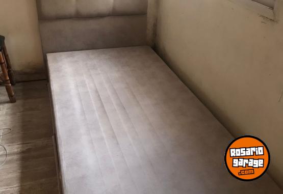 Hogar - Cama cajonera con respaldar. - En Venta