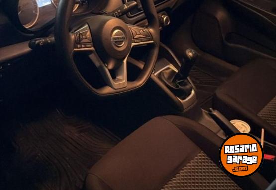 Autos - Nissan Versa Sense 2021 Nafta 150000Km - En Venta