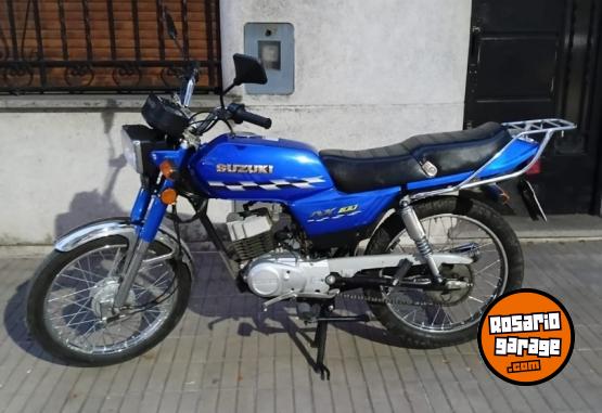Motos - Suzuki Ax100 2021 Nafta 11500Km - En Venta