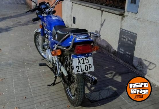 Motos - Suzuki Ax100 2021 Nafta 11500Km - En Venta