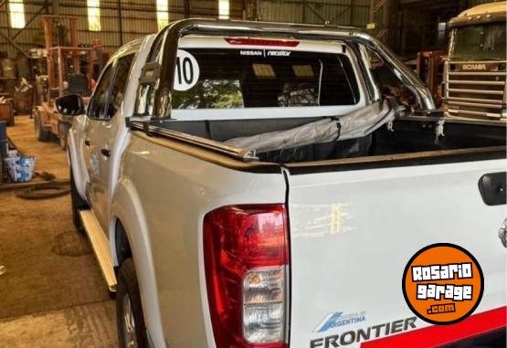 Autos - Nissan Frontier 2021 Nafta 80000Km - En Venta