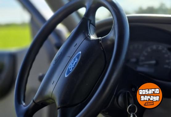 Camionetas - Ford RANGER XLT CIC 4X2 2000 Diesel 295000Km - En Venta