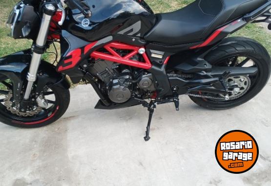 Motos - Benelli 302S 2022 Nafta 8000Km - En Venta