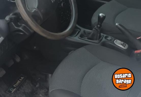 Autos - Peugeot 207 4 PUERTAS 2013 GNC 111111Km - En Venta