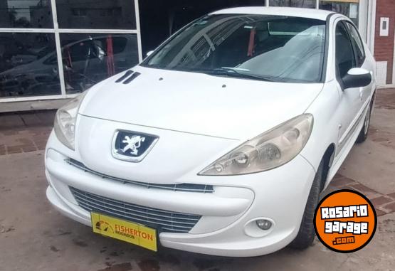 Autos - Peugeot 207 4 PUERTAS 2013 GNC 111111Km - En Venta