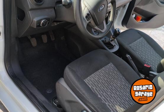 Autos - Ford Ka + Se 2019 Nafta 82000Km - En Venta