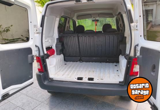 Utilitarios - Citroen Berlingo HDI 1.6 mixta 2021 Diesel 74000Km - En Venta