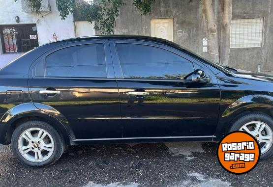 Autos - Chevrolet Aveo 2011 GNC 222000Km - En Venta