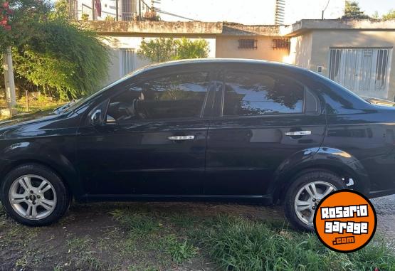 Autos - Chevrolet Aveo 2011 GNC 222000Km - En Venta