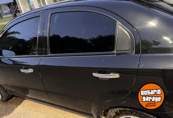 Autos - Chevrolet Aveo 2011 GNC 222000Km - En Venta