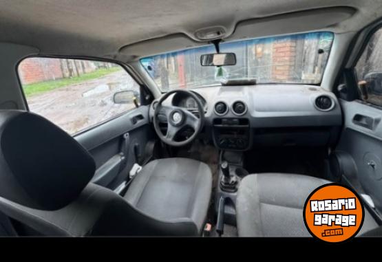 Autos - Volkswagen Gol 2010 Nafta 249700Km - En Venta