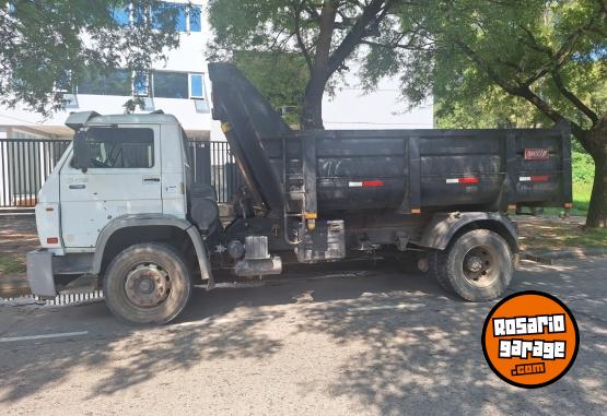 Camiones y Gr�as - Volkswagen 17 220 - En Venta