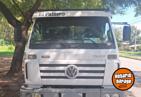 Camiones y Gr�as - Volkswagen 17 220 - En Venta