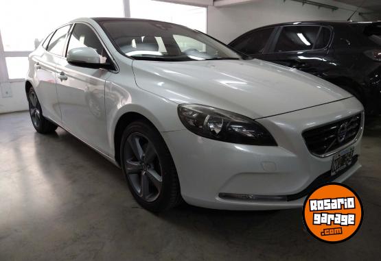 Autos - Volvo V40 T4 2013 Nafta 74000Km - En Venta