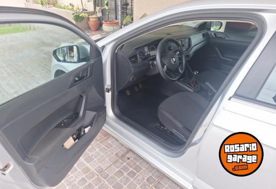Autos - Volkswagen Polo 2021 GNC 85000Km - En Venta