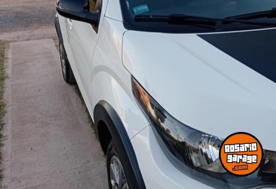 Autos - Fiat Mobi 2025 Nafta 14500Km - En Venta