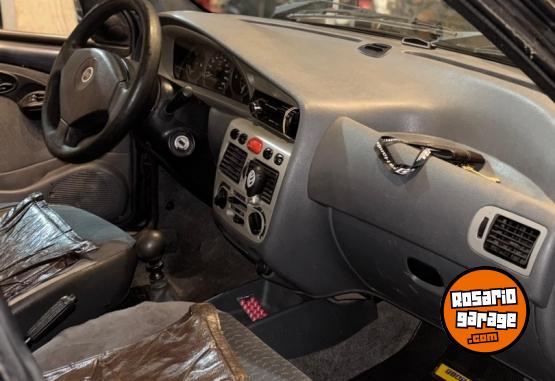 Autos - Fiat Palio 1.3 mpi 2003 GNC 290000Km - En Venta
