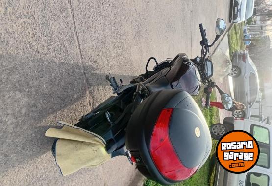 Motos - Bajaj Dominar 400 2017 Nafta 20000Km - En Venta