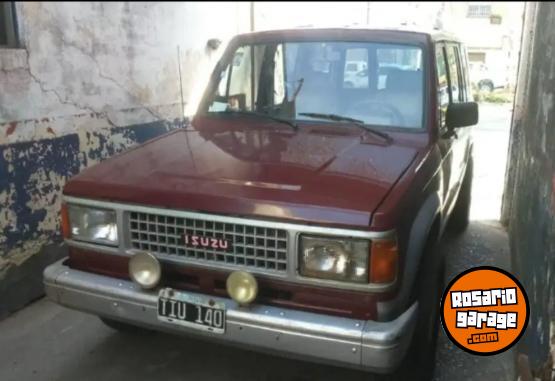 Camionetas - Isuzu Trooper 4x4 1988 GNC 180000Km - En Venta