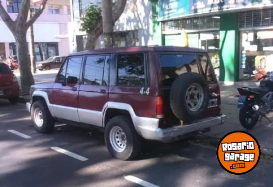 Camionetas - Isuzu Trooper 4x4 1988 GNC 180000Km - En Venta
