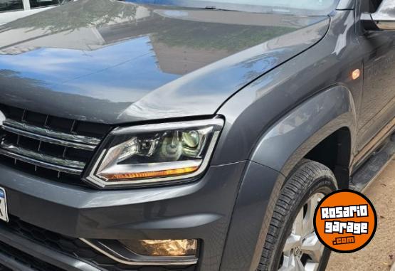 Camionetas - Volkswagen V6 highline autom. 4x4 2023 Diesel 45000Km - En Venta