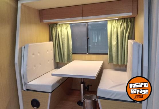 Camionetas - Mercedes Benz Sprinter 515 2016 Diesel 44000Km - En Venta