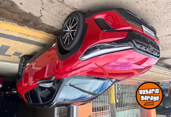 Autos - Toyota Corolla cross 2024 Nafta 40000Km - En Venta