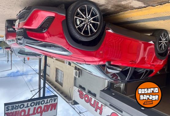 Autos - Toyota Corolla cross 2024 Nafta 40000Km - En Venta